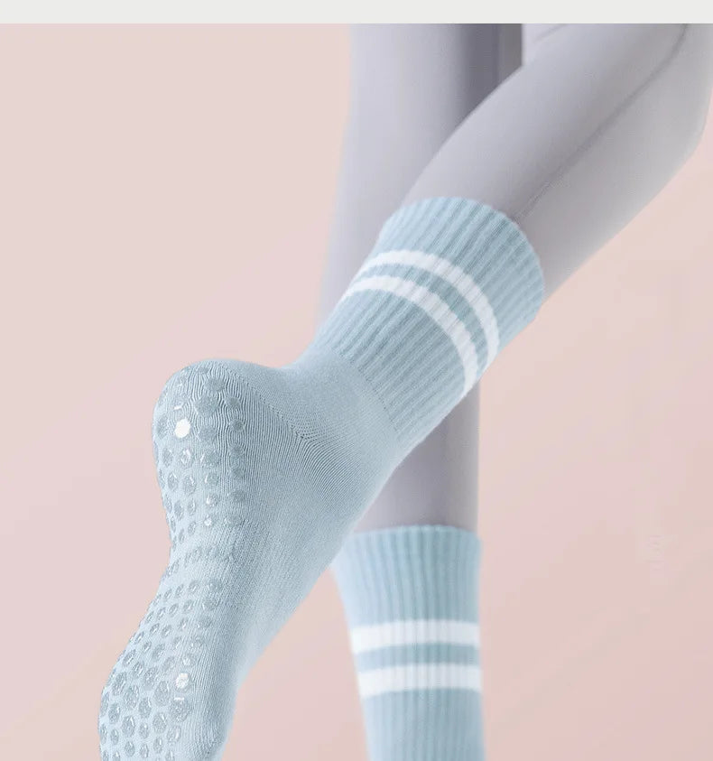 Professional Non-slip Yoga Socks Cotton Mid-tube Bottom Silicone Indoor Fitness Socks gym Floor Socks Dance Pilates Sports Socks