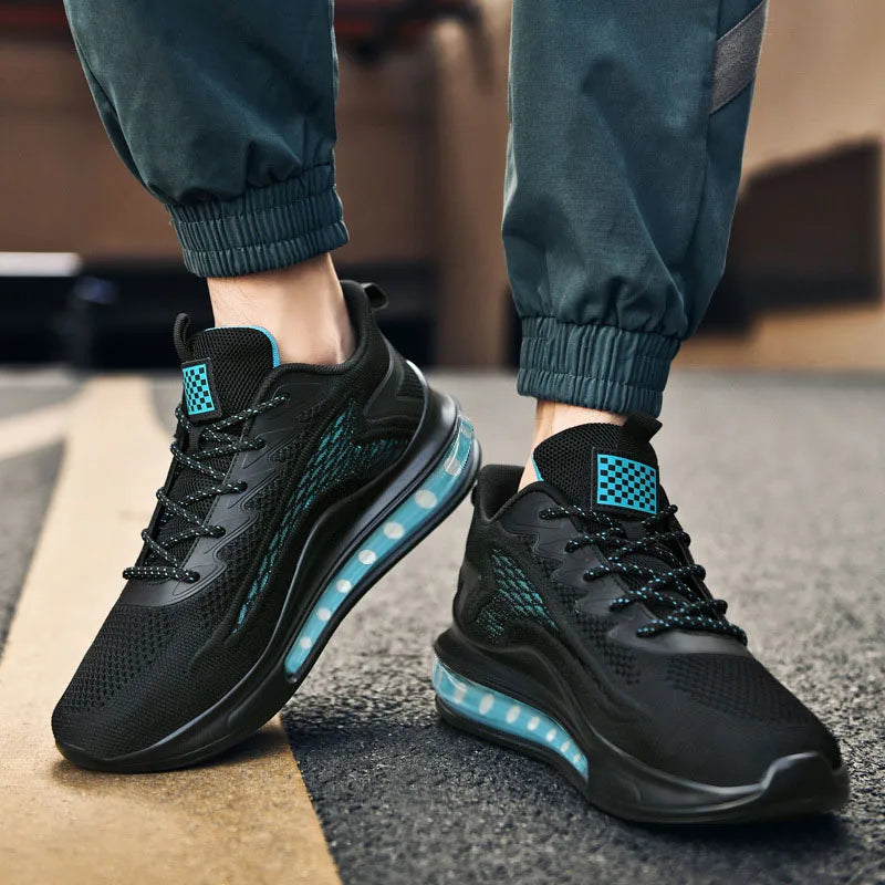 Large size men's shoes breathable lightweight sports shoes outdoor mesh black walking shoes trendy men's casual shoes running sh