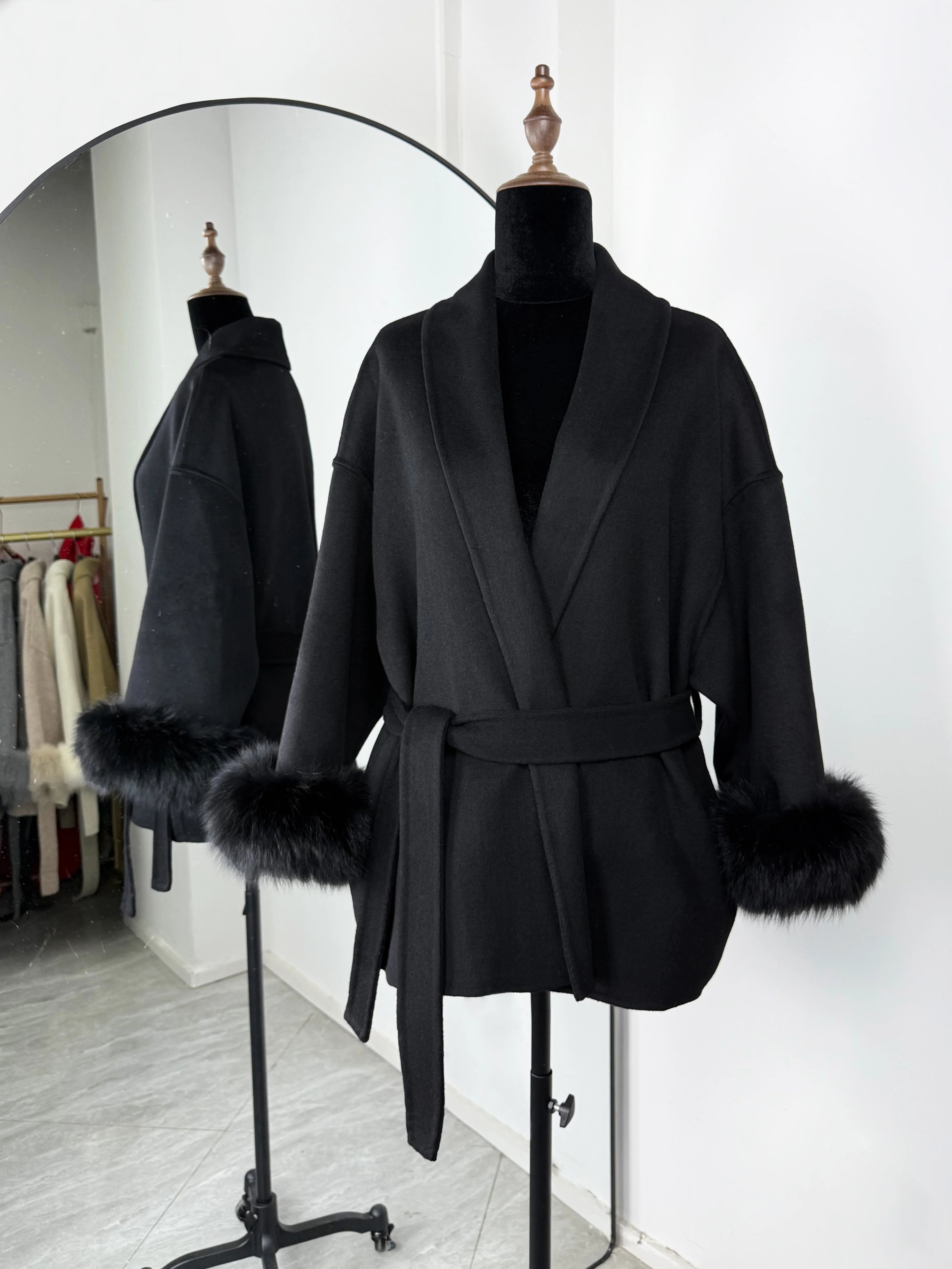 TARUXY Fox Fur Woolen Coats Women's Short Coat Office Lady Removable Elegant Double-sided Wool Overcoat 2025 New Cardigan Jacket