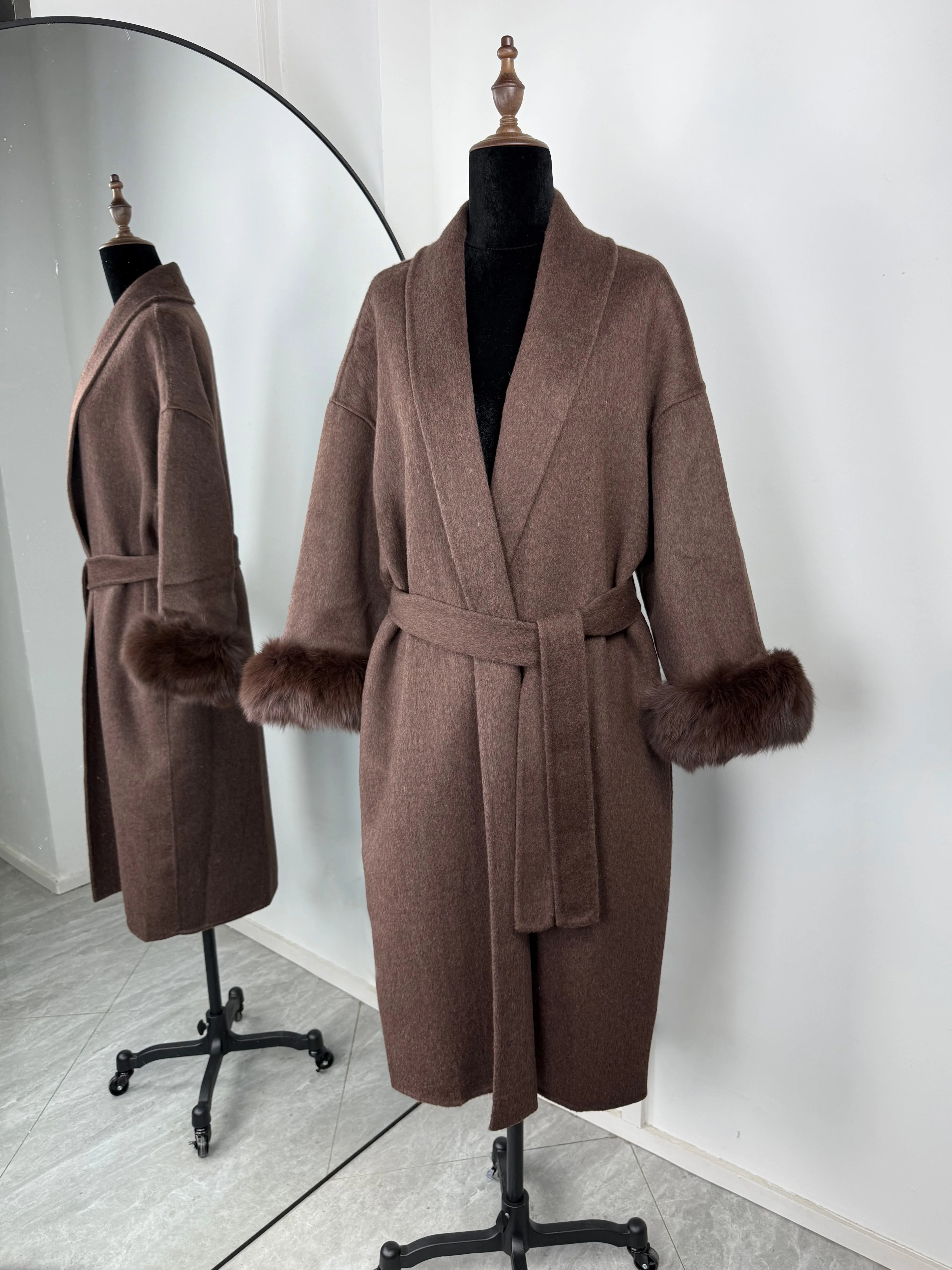 TARUXY Fox Fur Woolen Coats Women's Short Coat Office Lady Removable Elegant Double-sided Wool Overcoat 2025 New Cardigan Jacket