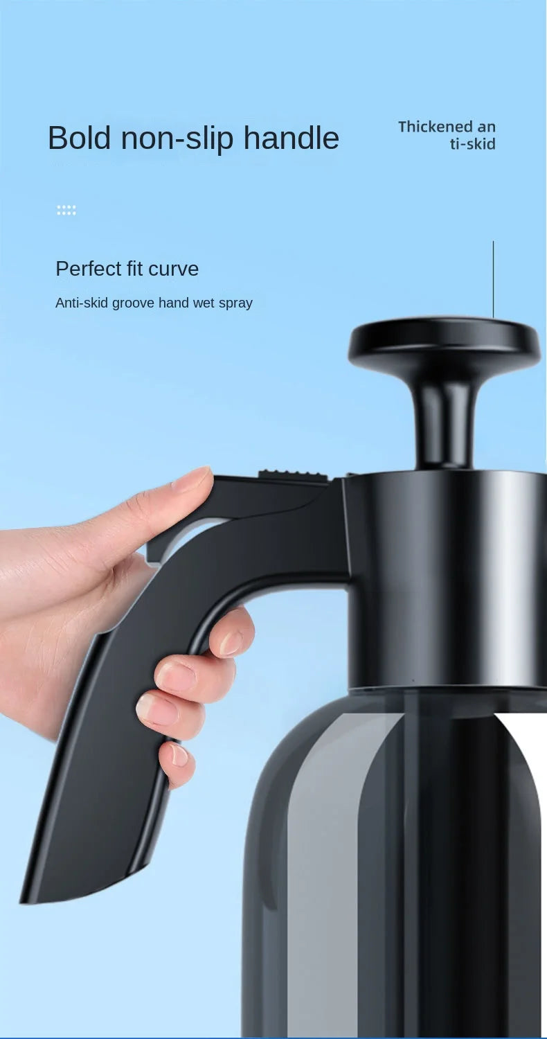 2L Hand Pump Foam Sprayer with 2 Types of Nozzle Hand Pneumatic Foam Cannon Snow Foam Car Wash Spray Bottle Car Window Cleaning