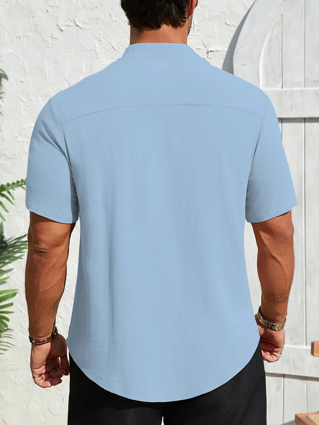 High Quality Men's Breathable Cotton Linen Short Sleeve Henley Shirt Casual Loose Fit Solid Color Tee with Chest Pocket