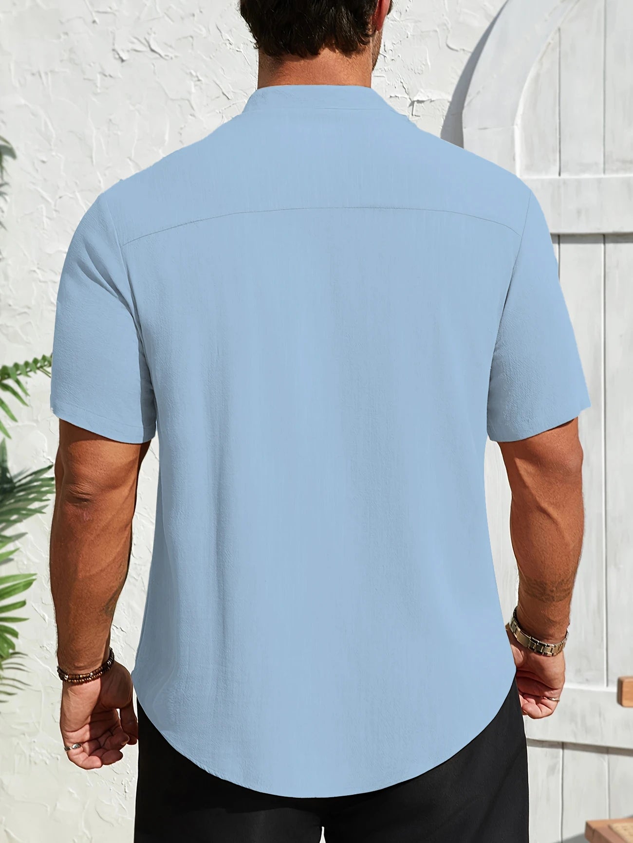 High Quality Men's Breathable Cotton Linen Short Sleeve Henley Shirt Casual Loose Fit Solid Color Tee with Chest Pocket