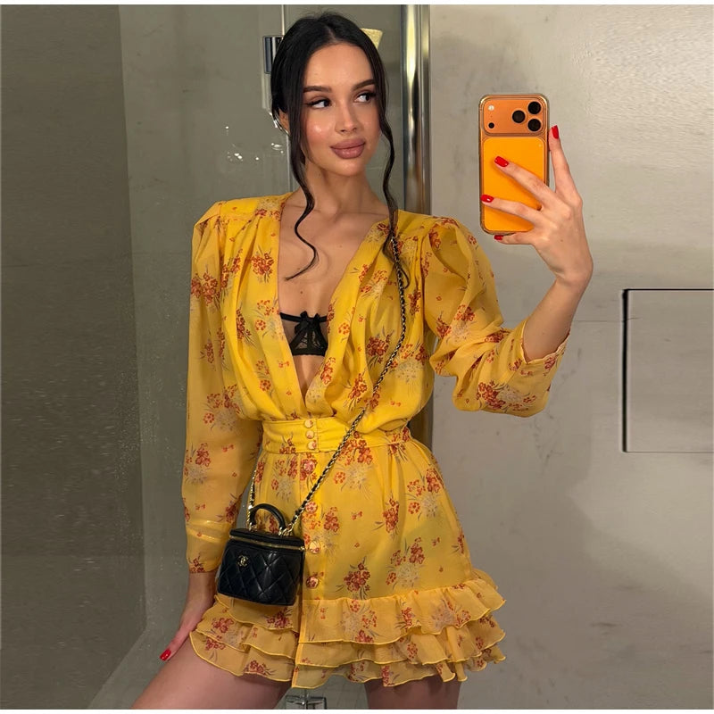 Elegant Floral Printed Mini Dress Women V-neck Short Sleeves Waist-cinching Ruffle Hem Dresses 2026 Lady Summer Vacation Gowns