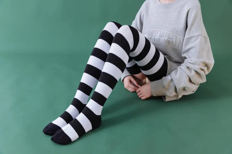 2 Pairs Women's Over The Knee Socks Cotton Thigh High Socks Black White Blue Colorful Striped Pattern Fashion Casual Daily Wear