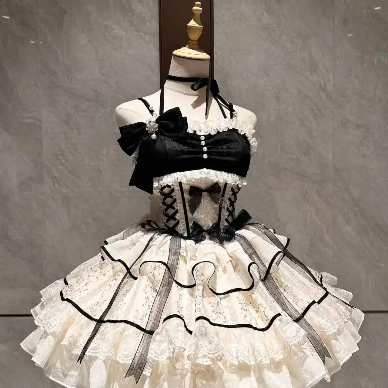 Gothic Red Lolita JSK Dress Women Spaghetti Strap Ruffle Tulle Skirt Chain Bow Decor High Low Hem Vintage Princess Party Dress